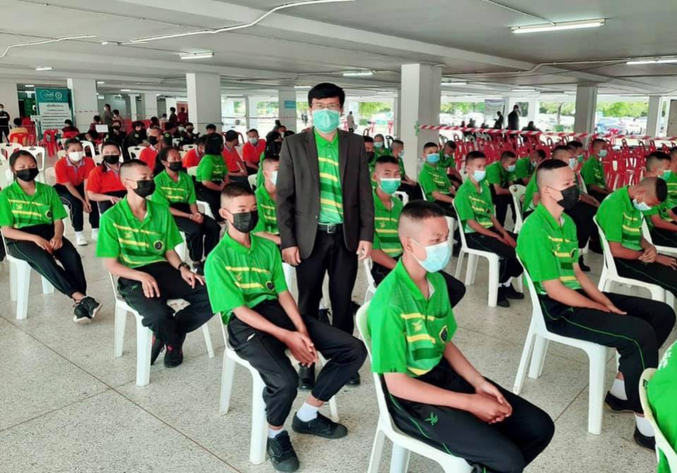 นักเรียนในการเข้ารับการทดสอบสมรรถภาพทางร่างกายเพื่อสมัครเข้าเรียนเป็นนักศึกษาวิชาทหารชั้นปีที่ 1 ประจำปีการศึกษา 2564