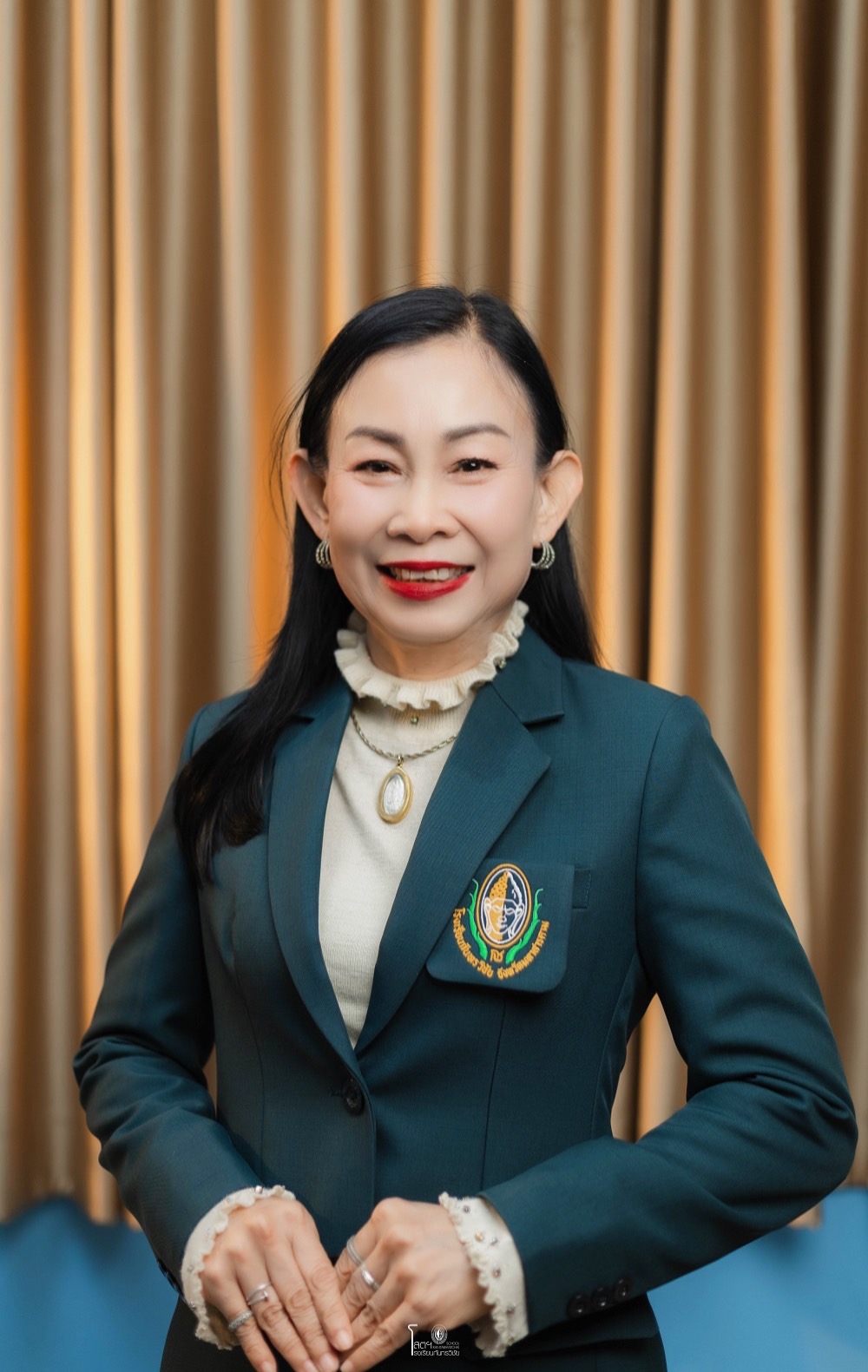 นางกิ่งแก้ว  สาขา 