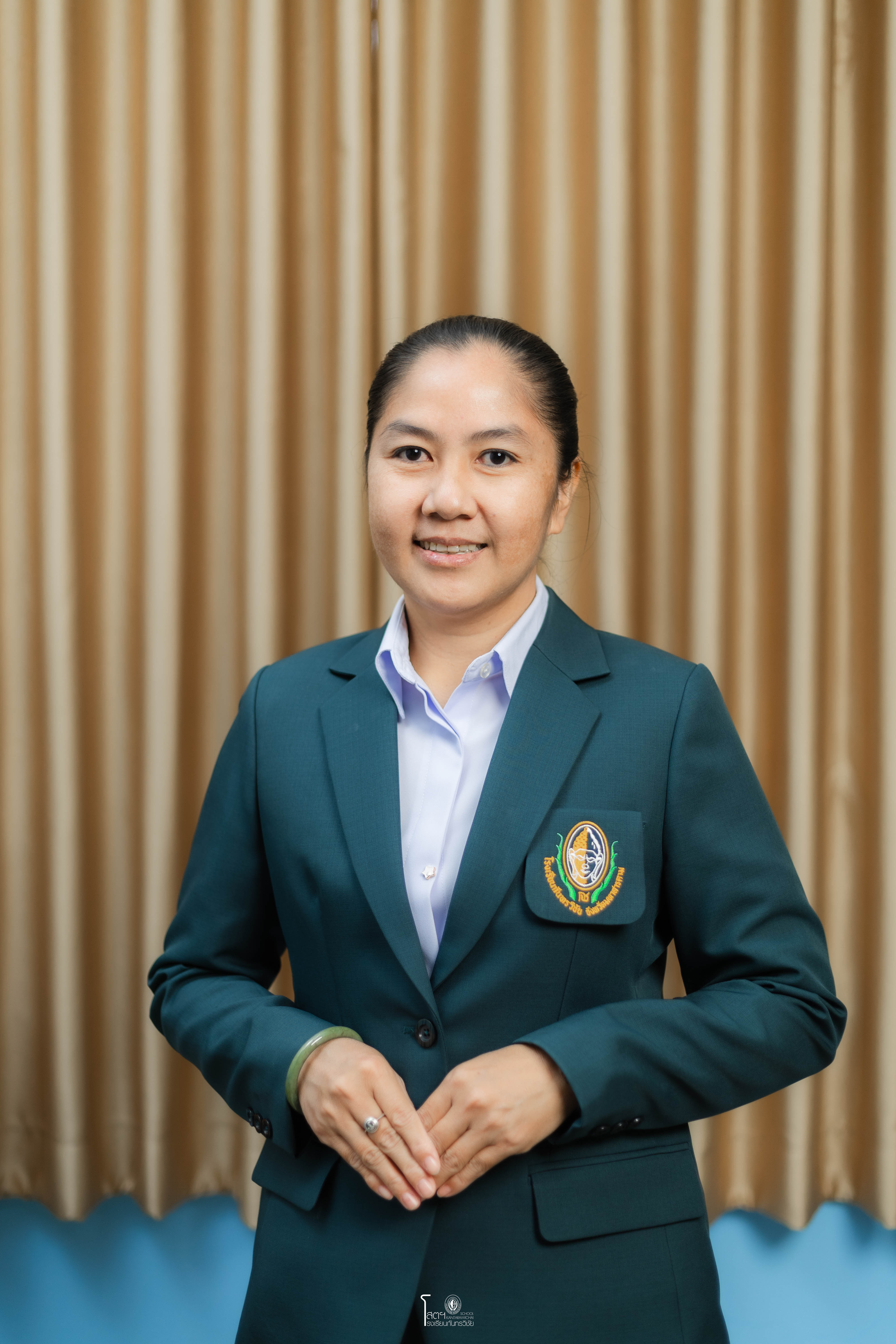 นางสาววรรณนิภา จันทพิมพ์