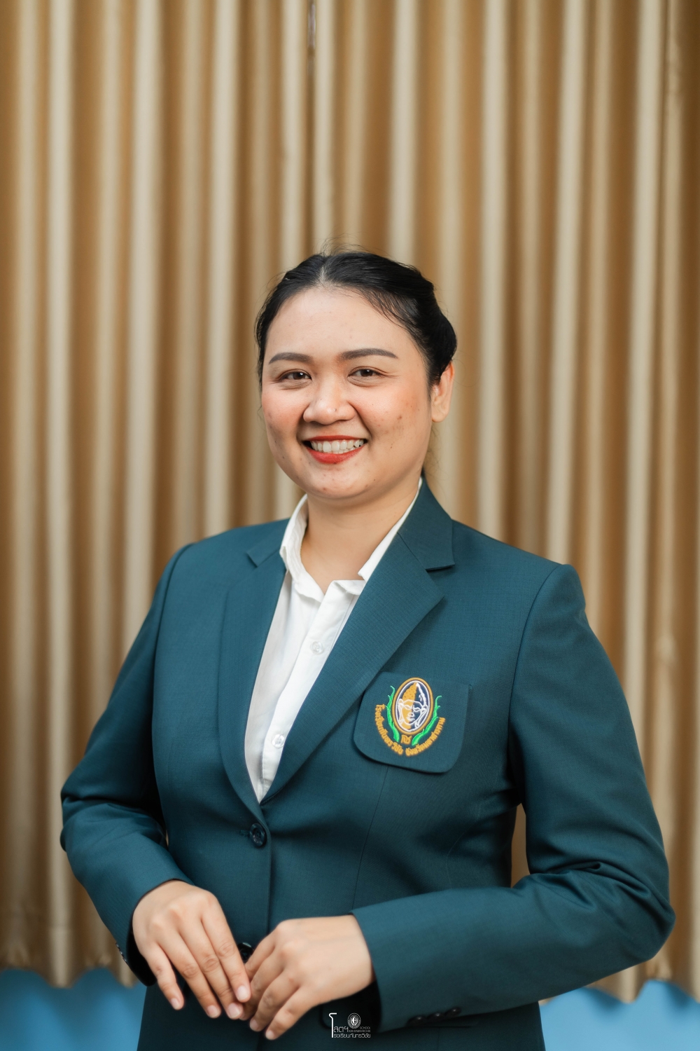 นางสาวรัตนา จันทรคลี