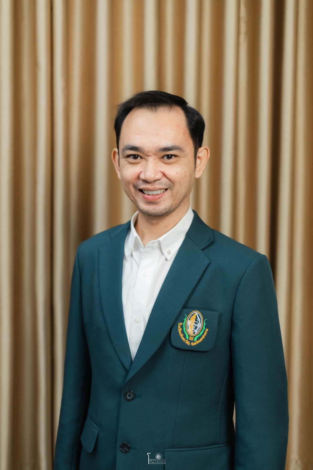 นายธีระวัฒน์ สีหาบุญลี