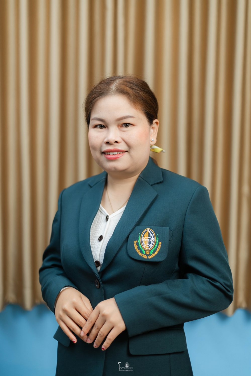 นางสาวทับทิม วงศ์หนองแวง